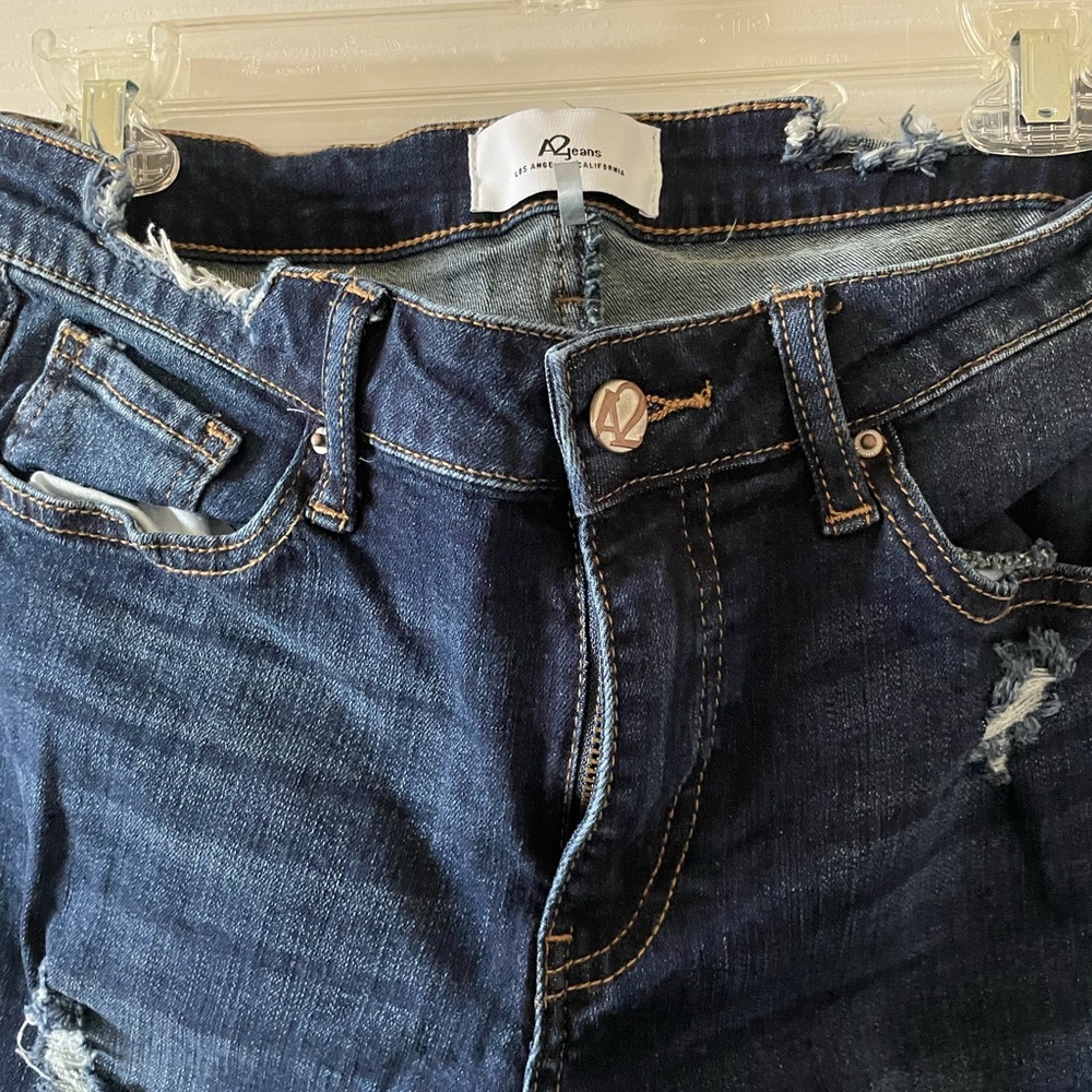 A2 Jeans - Picture 6 of 7